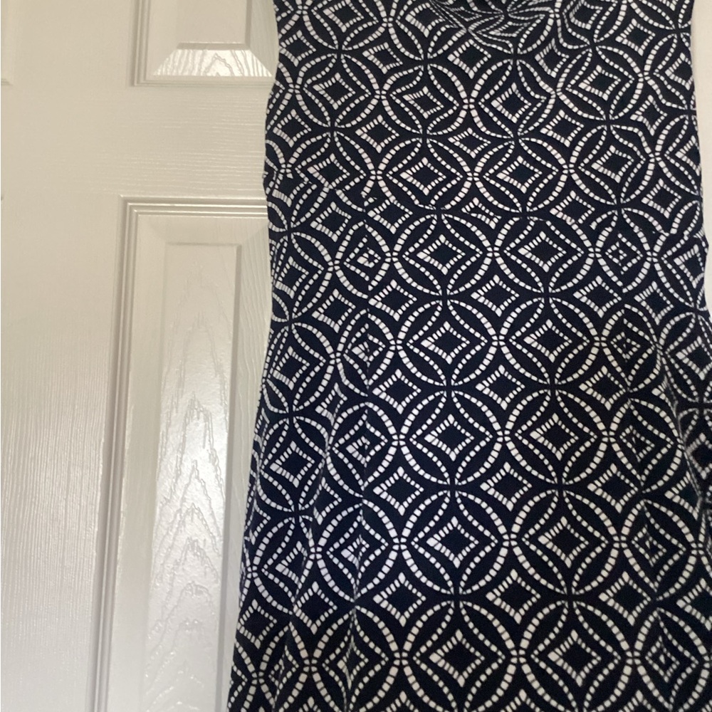 Covington Size 12 Patterned Curve Hugging Dress - image 5